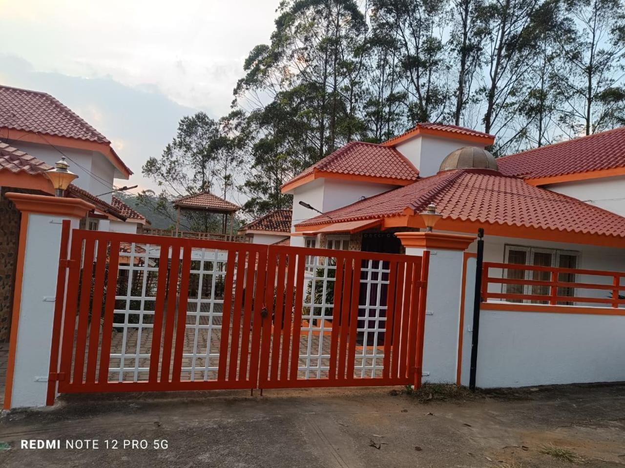 Snow White Home,Bedford Road, Yercaud Zewnętrze zdjęcie